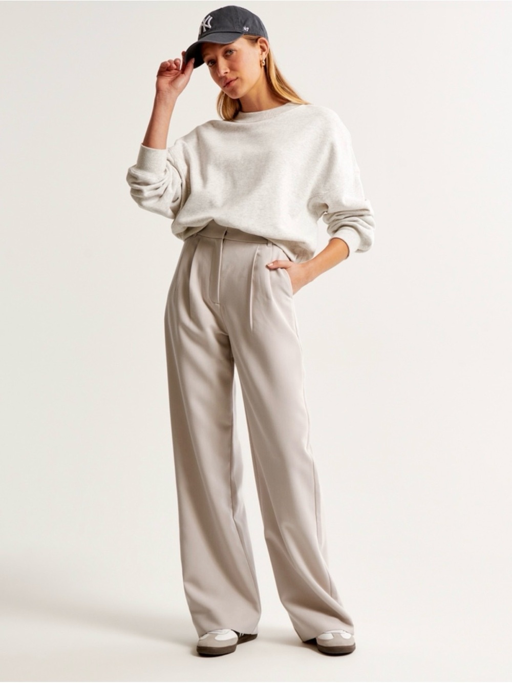 Abercrombie & Fitch Sloan Tailored Wide Leg Pants